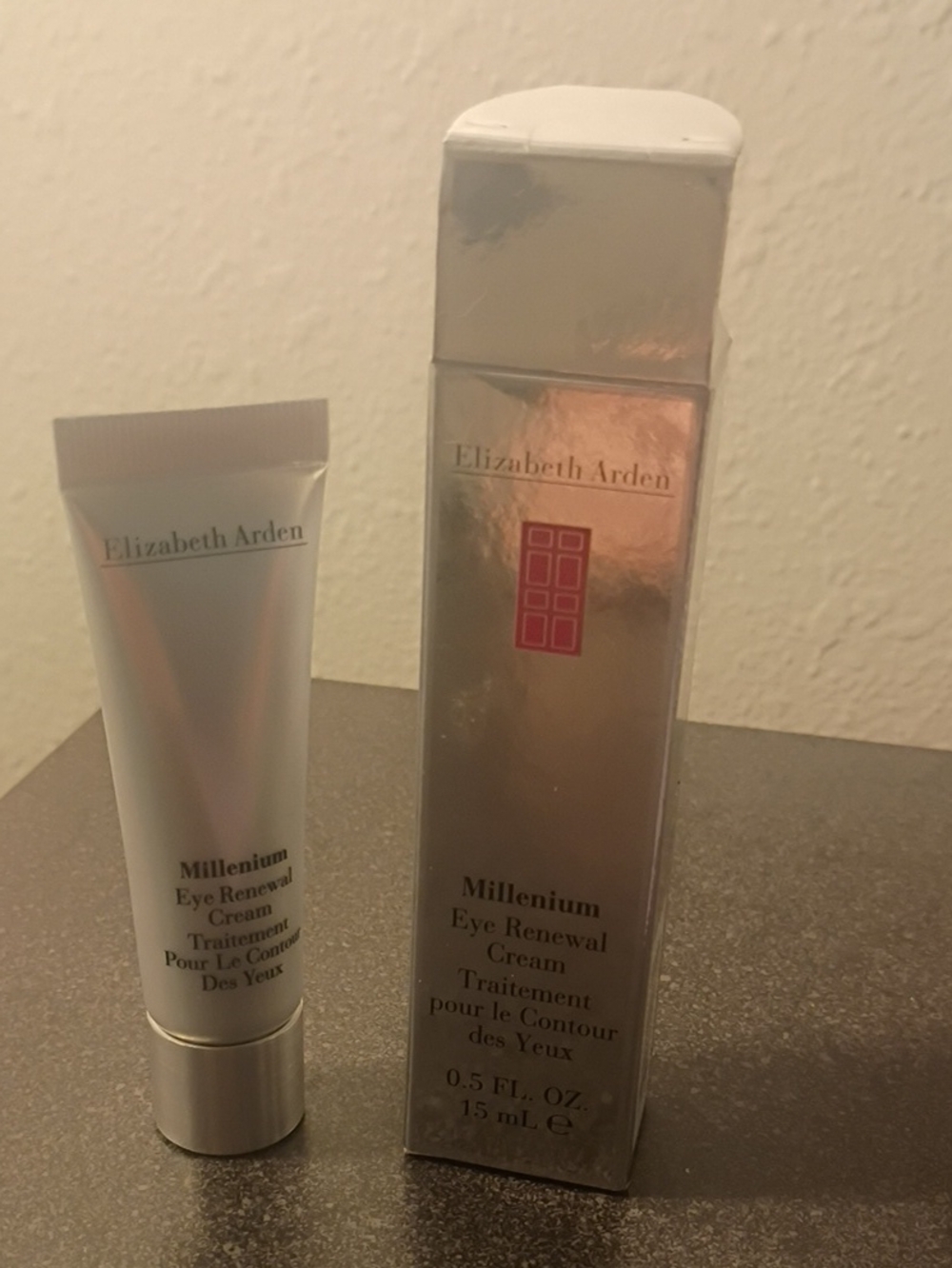 Elizabeth Arden Millennium Eye Renewal Cream